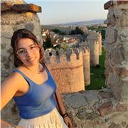 Se ofrecen clases particulares, graduada en Química por la universidad de huelva